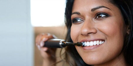 Parodontoza: cauze, simptome, tratament