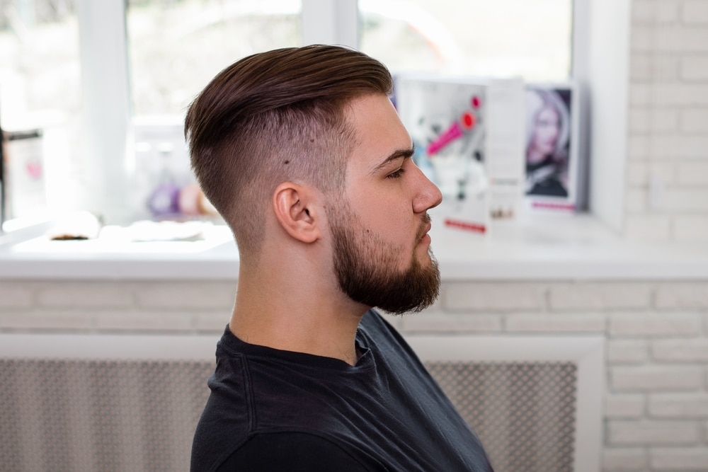 Tunsoare undercut fade