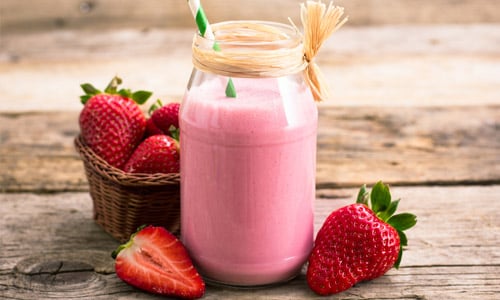 Smoothie capsuni iaurt