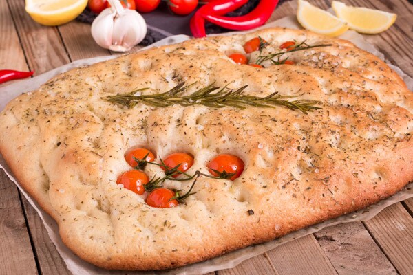 Rețetă Focaccia Cu Roşii Şi Rozmarin | Philips